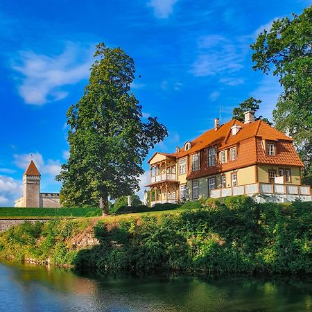 Ekesparre Boutique Hotel Kuressaare Exteriör bild