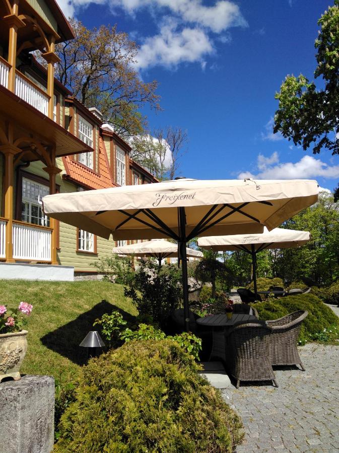 Ekesparre Boutique Hotel Kuressaare Exteriör bild