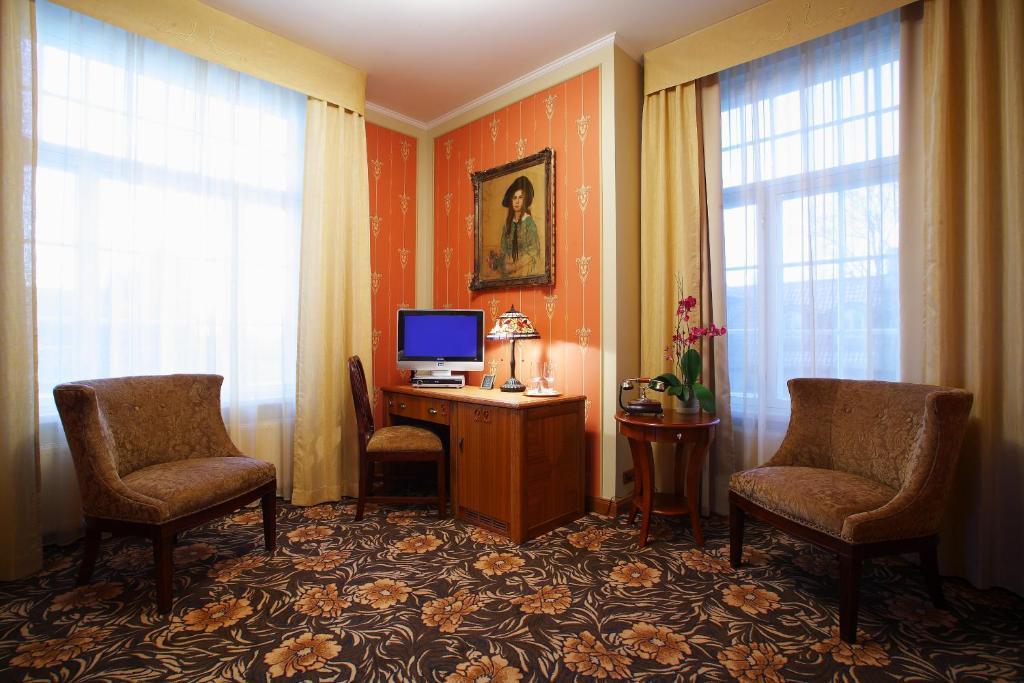 Ekesparre Boutique Hotel Kuressaare Exteriör bild